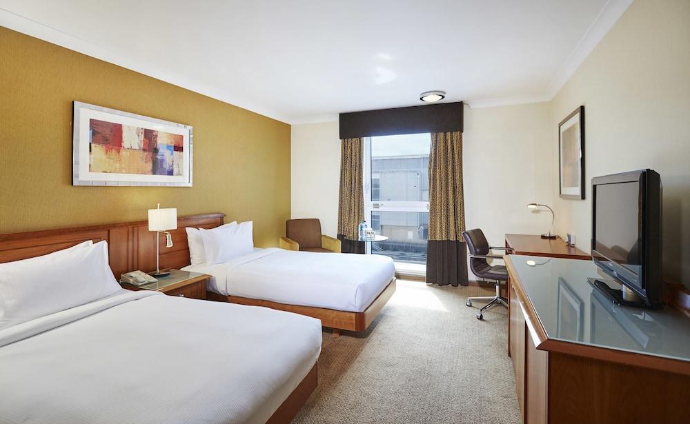 Hilton London Hotel 4*