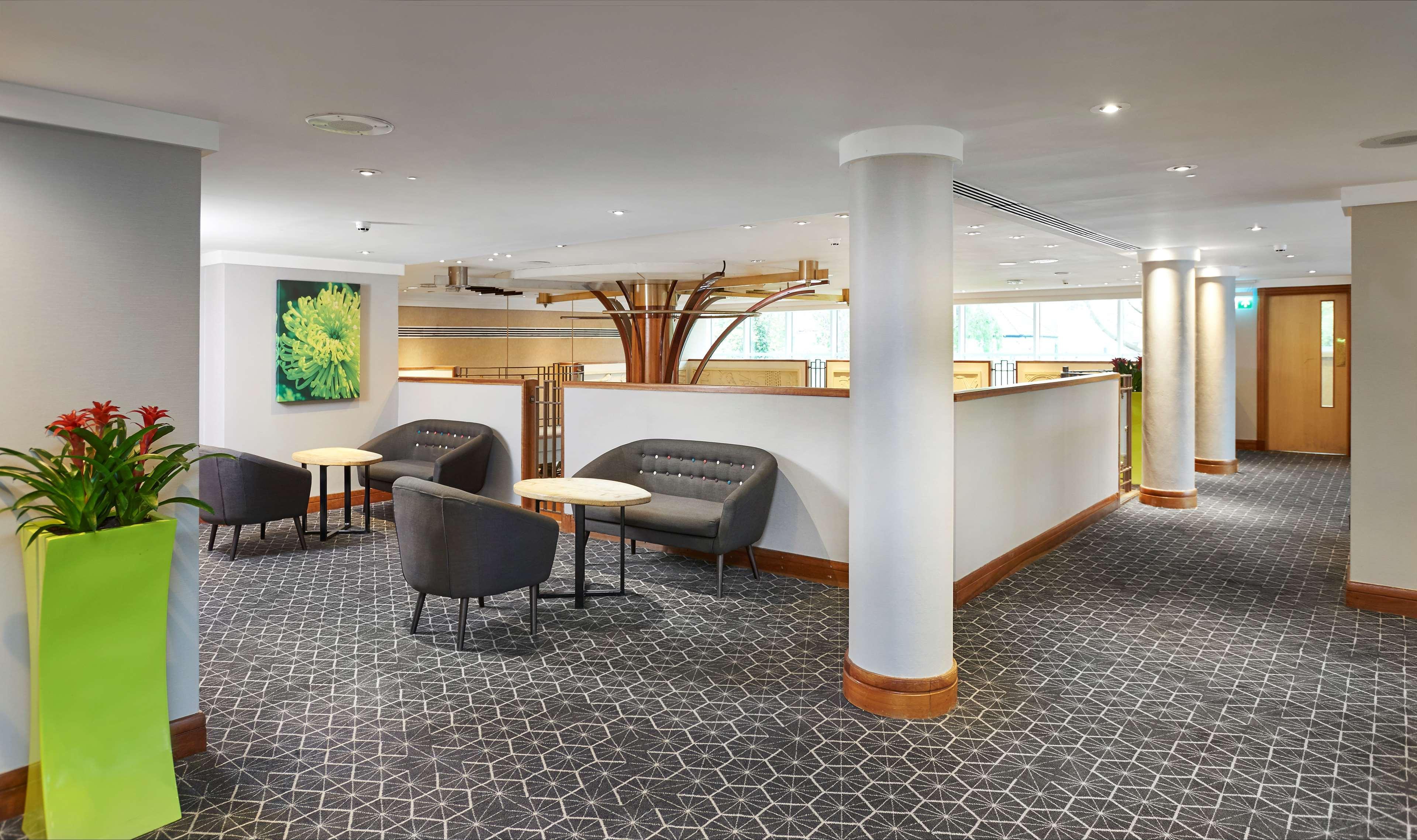 Hotel Hilton London 4*