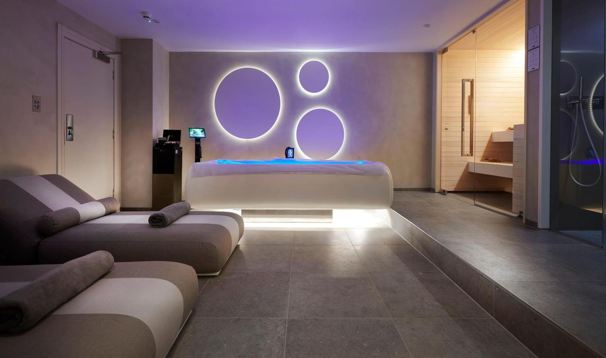 Hilton London 4*