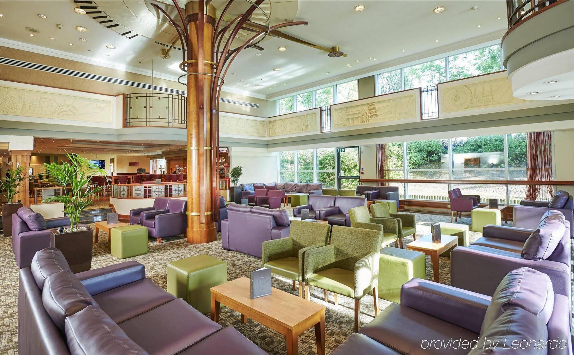 Hilton London 4* Croydon